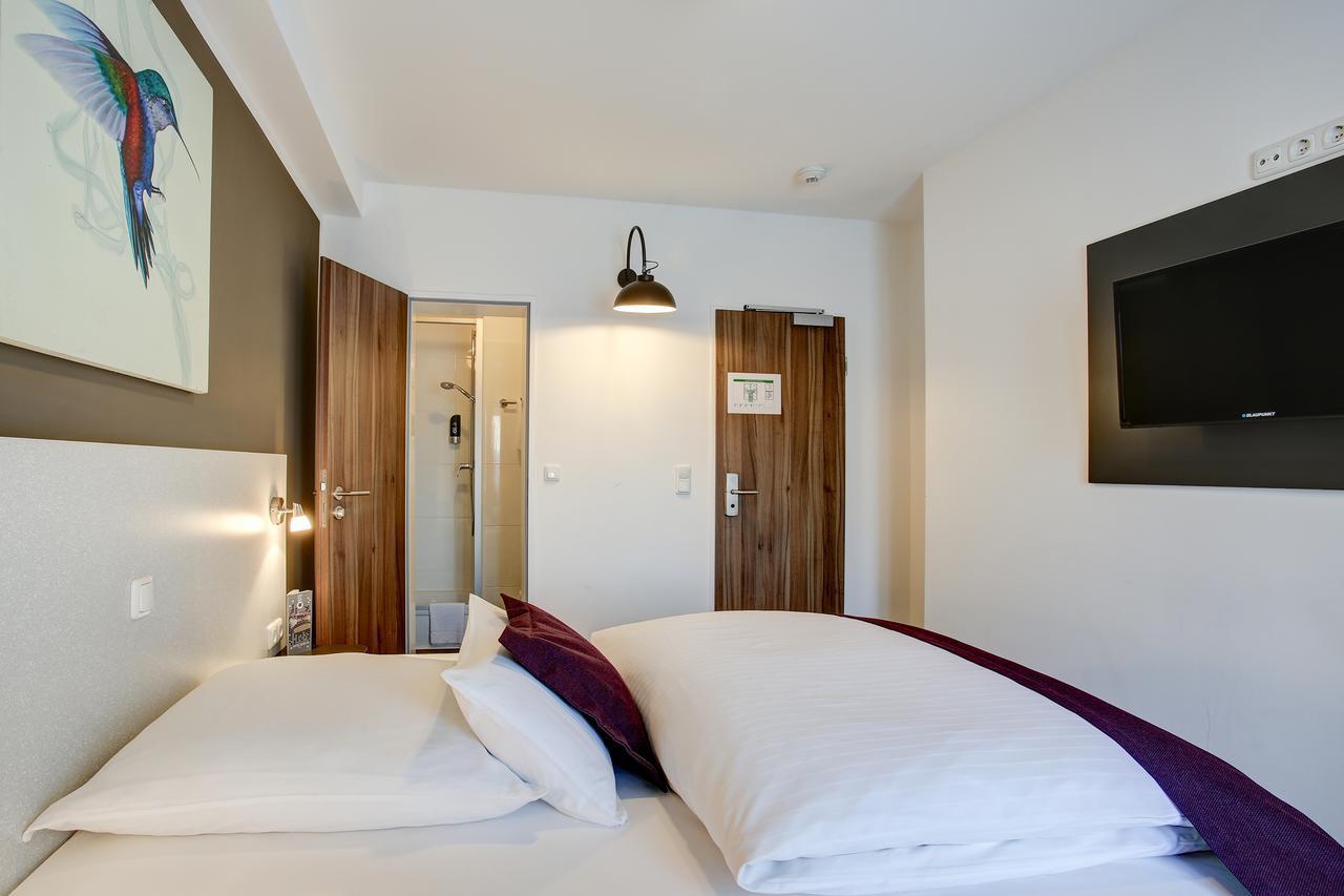 Hotel West Hamburg Exterior photo